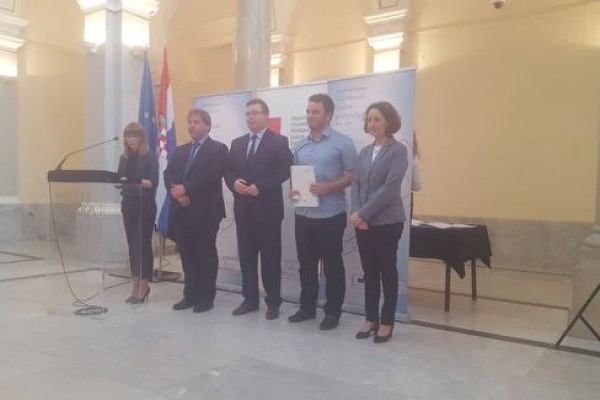 U Zagrebu potpisan Ugovor za projekt ZadrugArt